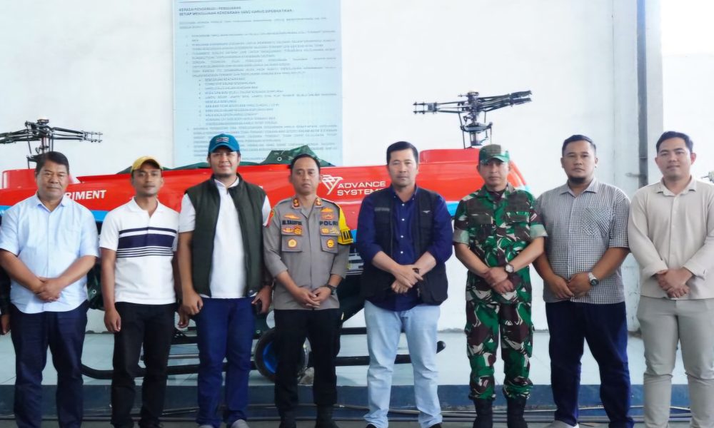Penyerahan bantuan drone raksasa dari Menlu Sugiono untuk penanggulangan bencana