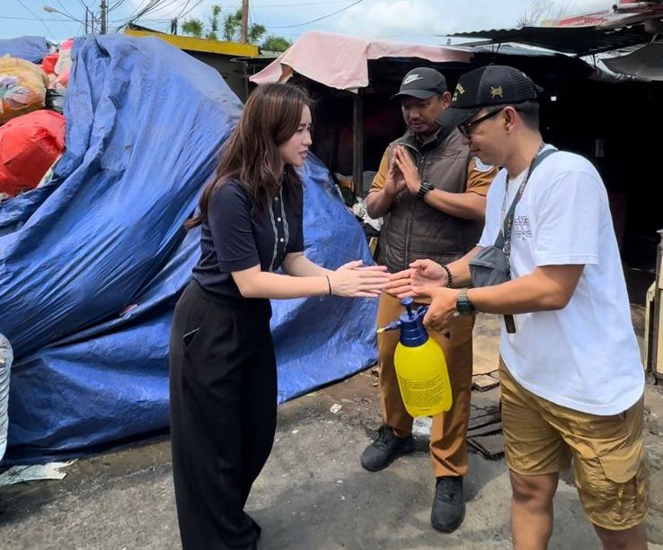 Wakil Ketua DPRD Kota Tangerang Selatan, Maria Teresa Suhardja