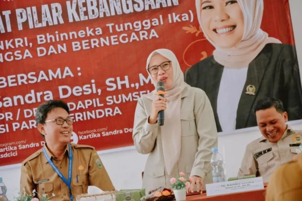 Anggota MPR RI, Kartika Sandra Desi