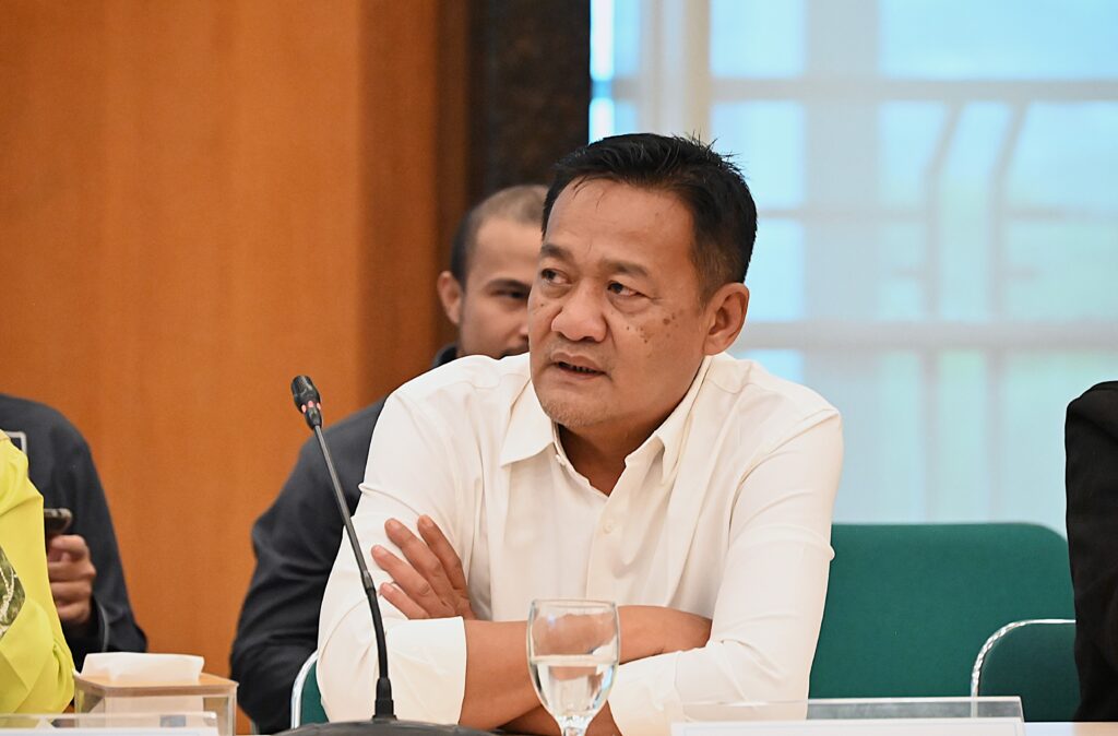 Anggota BAM DPR RI, Obon Tabroni