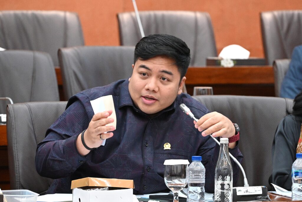 Anggota BAM DPR RI, Kawendra Lukistian