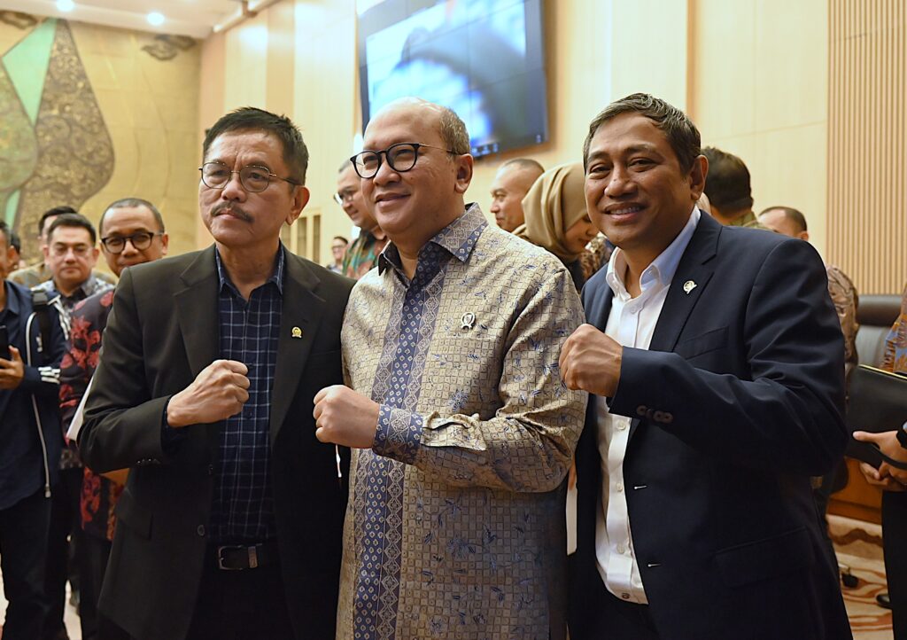 Anggota Komisi XII DPR RI, Rokhmat Ardiyan
