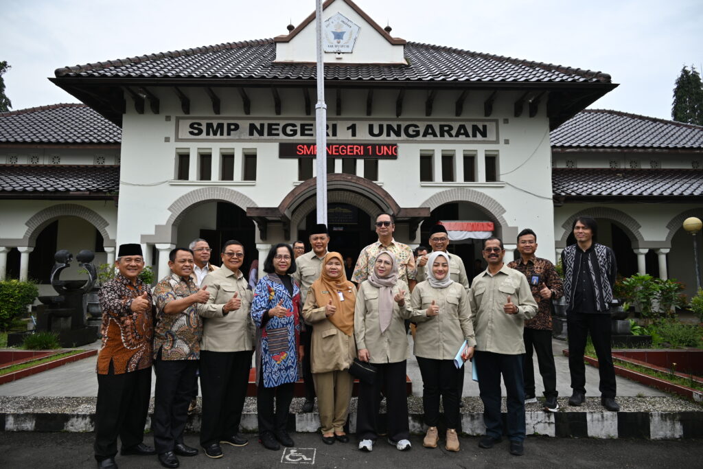 Wakil Ketua Komisi X DPR RI, Himmatul Aliyah