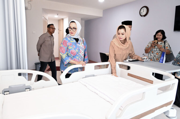 Wakil Ketua Badan Urusan Rumah Tangga (BURT) DPR RI, Novita Wijayanti