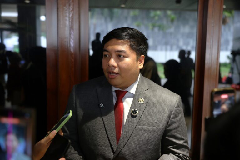 Anggota Komisi VI DPR RI, Kawendra Lukistian
