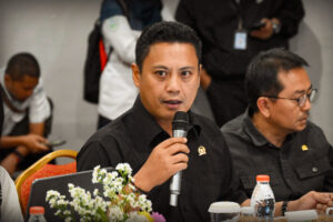 Wakil Ketua Komisi V DPR RI, Andi Iwan Darmawan Aras