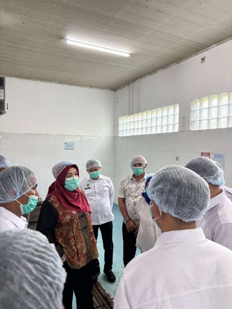 Wakil Ketua Komisi IX DPR RI, Putih Sari