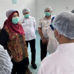 Putih Sari Tinjau SPPG Kedungwaringin, Tekankan Disiplin dan Kualitas Pelayanan