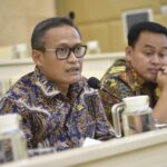 Azis Kritik Ketimpangan Nasib Guru Honorer di Tengah Amanat Konstitusi