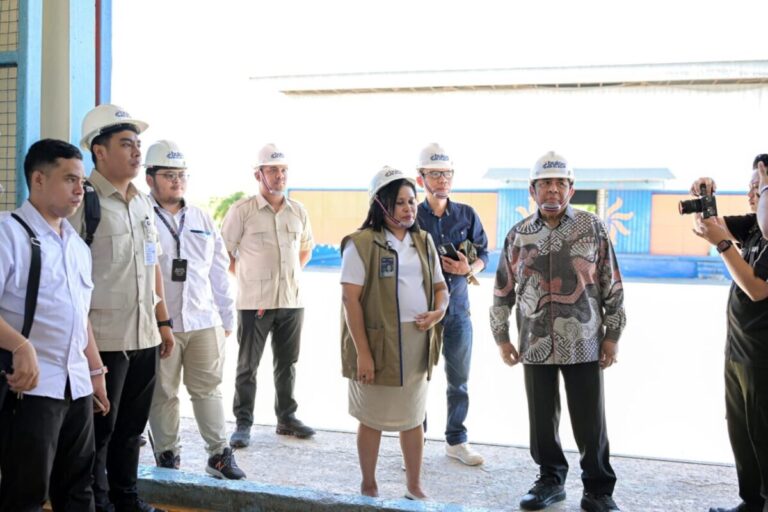 Anggota Komisi II DPR RI, Esthon Foenay