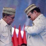 Presiden Prabowo Terima Lencana Emas Adi Bhakti Tani Nelayan Maha Utama dari KTNA Nasional