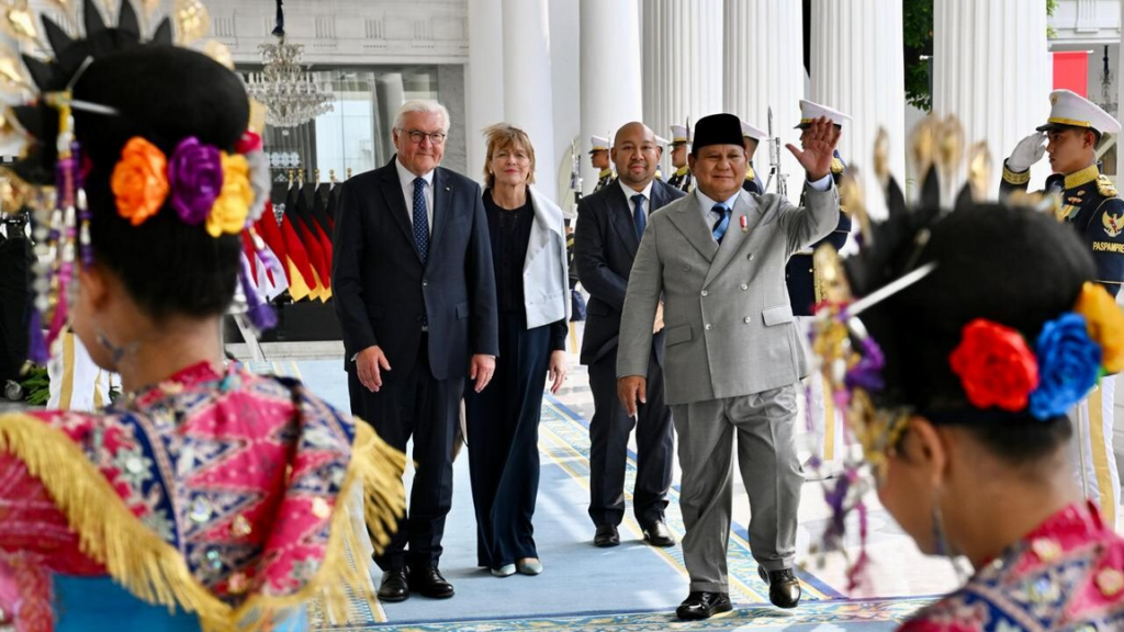 Presiden Republik Indonesia Prabowo Subianto