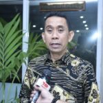 Kamrussamad: Rupiah Melemah, Saatnya Indonesia Kurangi Impor dan Perkuat Produk Lokal