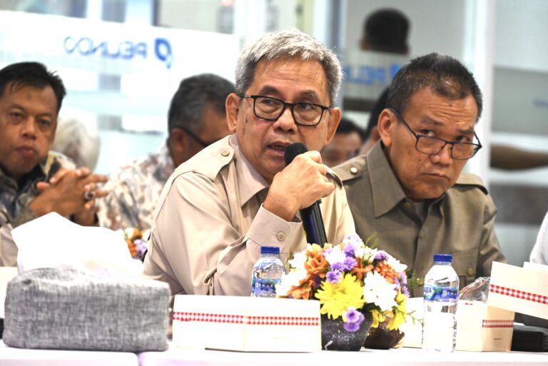 Anggota Komisi XI DPR RI, Kardaya Warnika