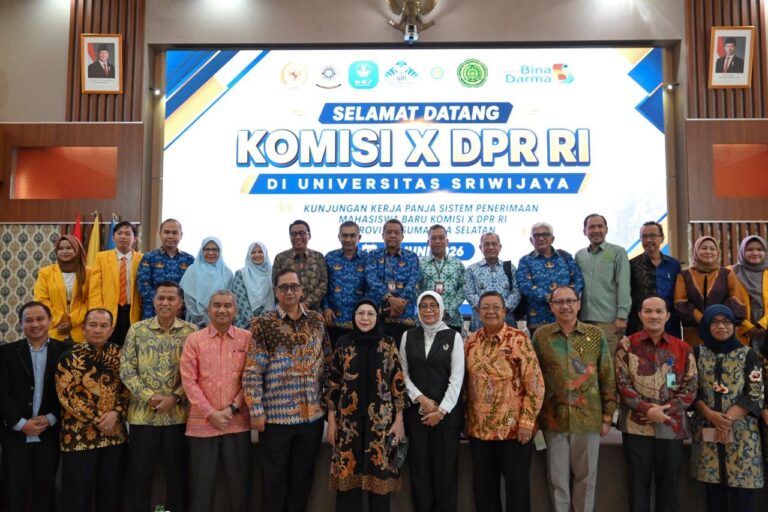Wakil Ketua Komisi X DPR RI sekaligus Ketua Panja SPMB, Himmatul Aliyah