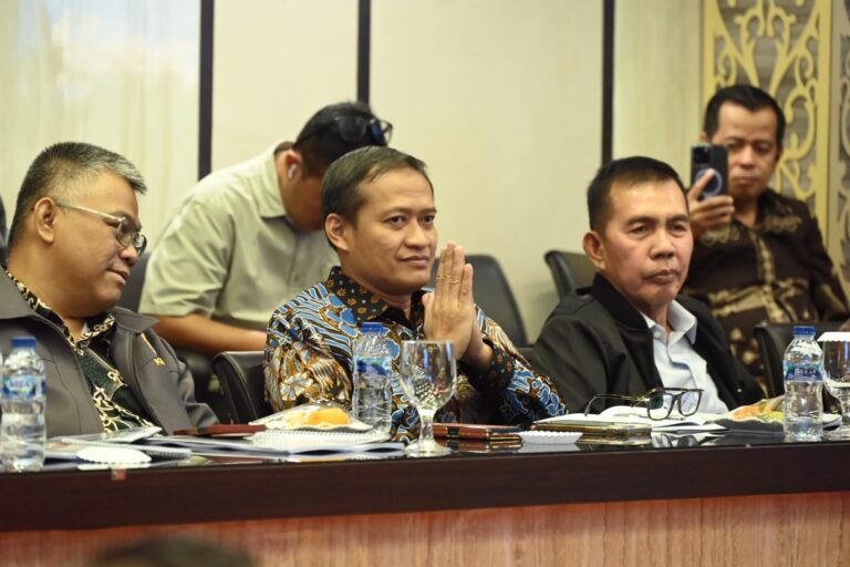 Anggota Komisi II DPR RI, Azis Subekti