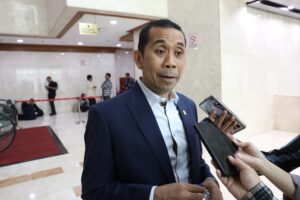 Anggota Komisi XI DPR RI, Kamrussamad