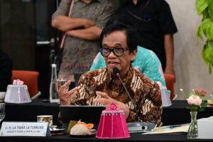 Anggota Komisi X DPR RI, La Tinro La Tunrung