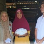 Tebar Berkah dari Rumah ke Rumah, Gerindra Kabupaten Banggai Turun Langsung Bantu Warga Bualemo