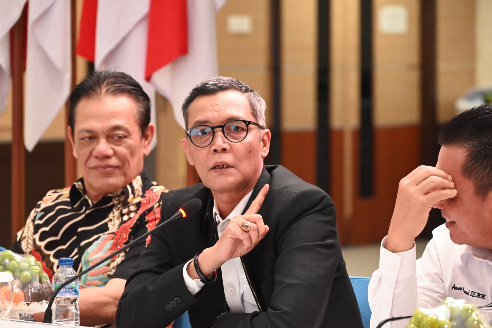 Ketua Tim Kunjungan Pansus Rancangan Undang-Undang (RUU) Daerah Kepulauan DPR RI, T.A Khalid