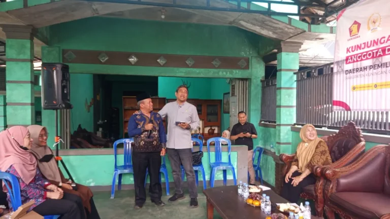 Anggota Komisi XII DPR RI, Rokhmat Ardiyan