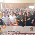Dorong Generasi Unggul Lewat Program Presiden Prabowo, Rokhmat Ardiyan Serahkan 242 Beasiswa PIP di Kuningan