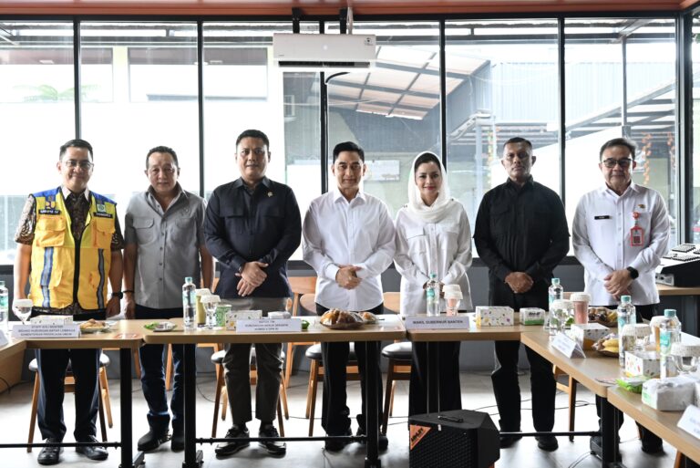 Anggota Komisi V DPR RI, Novita Wijayanti