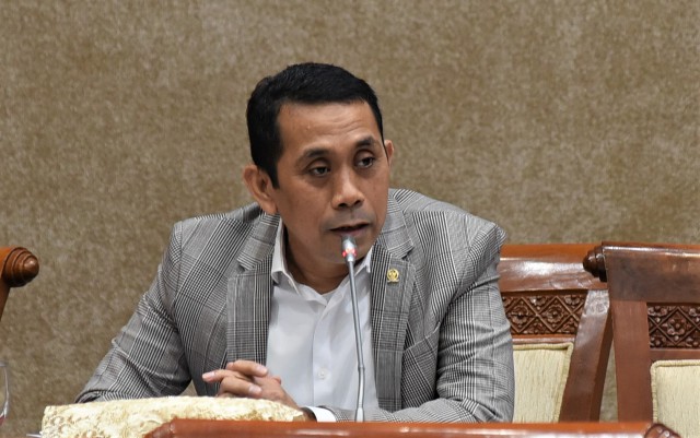 Anggota Komisi XI DPR RI, Kamrussamad