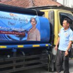 Marlyn Maisarah Salurkan Bantuan Air Bersih untuk Warga Babakan Madang