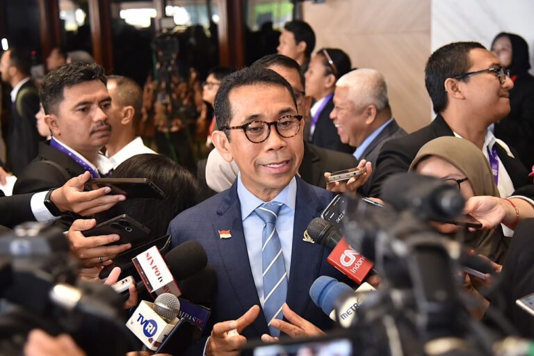 Anggota Komisi XI DPR RI, Kamrussamad