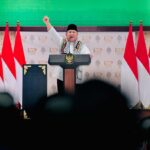 Di 100 Tahun Gontor, Presiden Prabowo Kenakan Keffiyeh dan Serukan “Free Palestine”