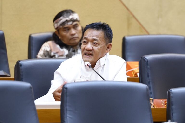Anggota Komisi IX DPR RI, Obon Tabroni