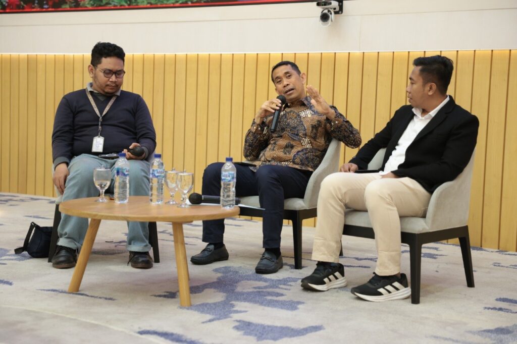 Anggota Komisi XI DPR RI, Kamrussamad