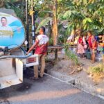 Sudiyono Salurkan Bantuan Air Bersih untuk Warga Terdampak Kekeringan di Bojonegoro