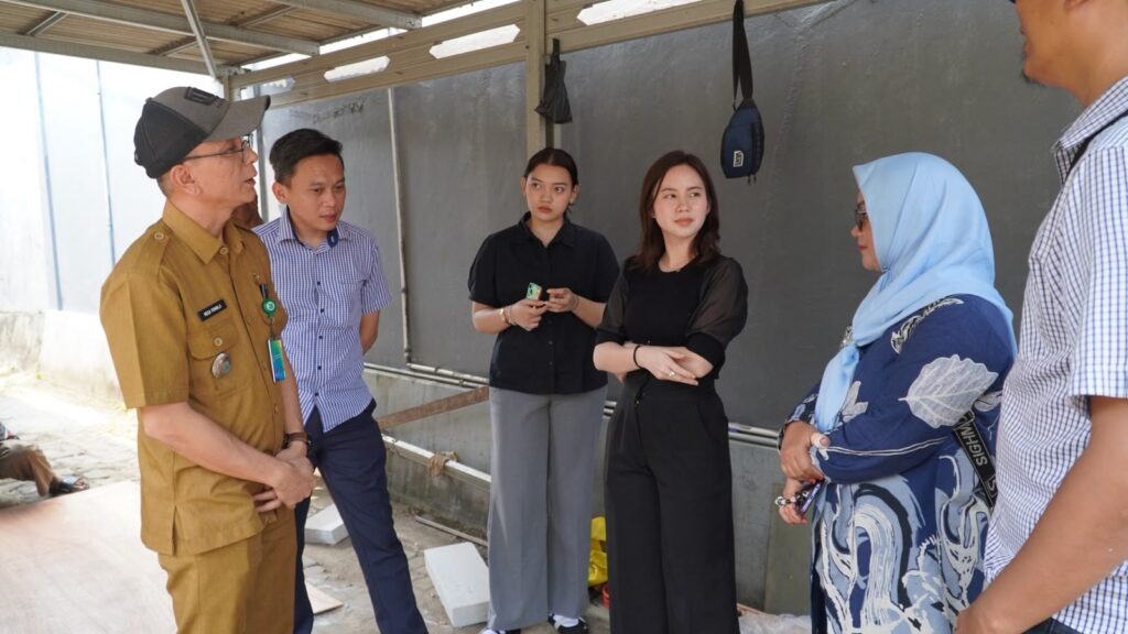 Wakil Ketua DPRD Kota Tangerang Selatan, Maria Teresa Suhardja