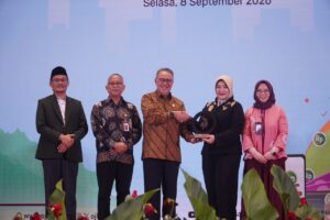 Anggota Komisi XI DPR RI Dapil Banten II, Annisa Mahesa