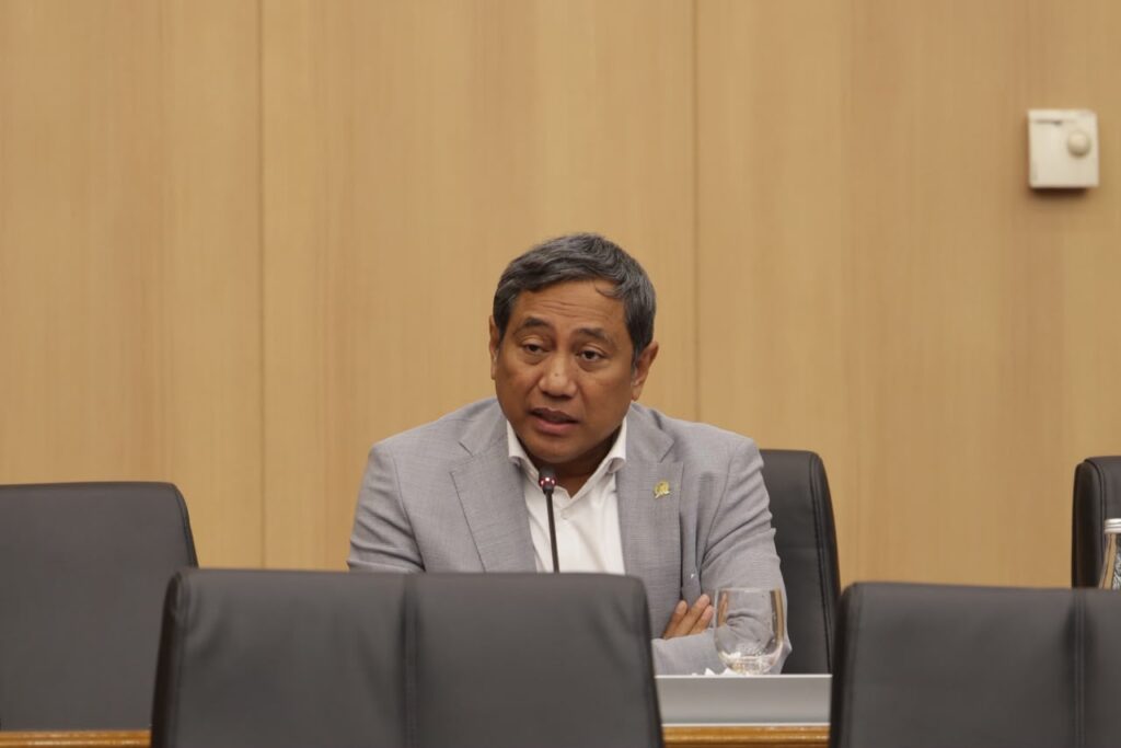 Anggota Komisi XII DPR RI, Rokhmat Ardiyan