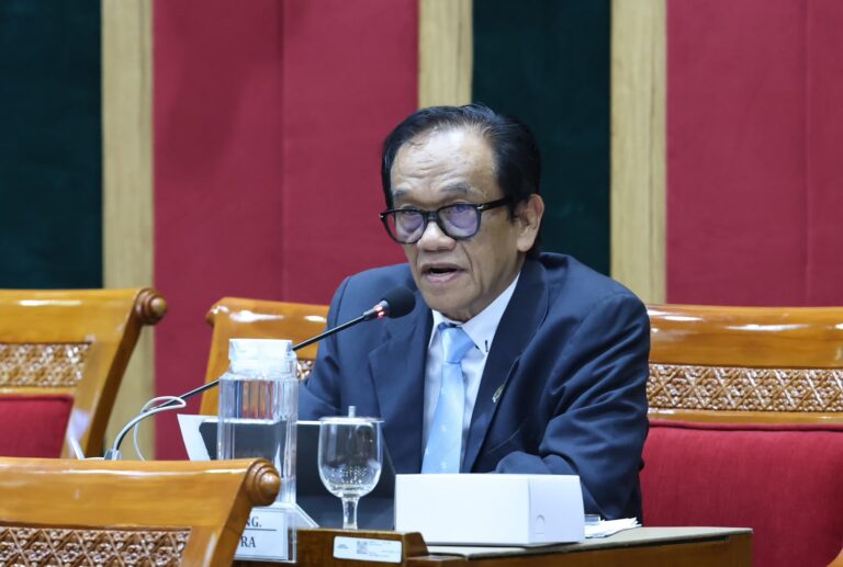 Anggota Komisi X DPR RI, La Tinro La Tunrung