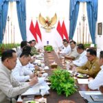 Semua Sumber Daya Dikerahkan, Presiden Prabowo Tegaskan Penanganan Karhutla Harus Gerak Cepat