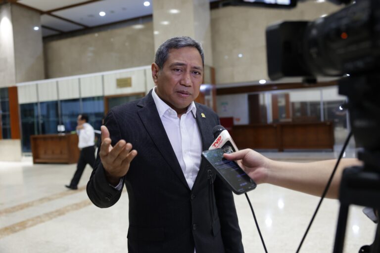 Anggota Komisi XII DPR RI, Rokhmat Ardiyan