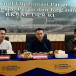 Sosialisasikan Diplomasi Parlemen, Husein Fadlulloh Ajak Mahasiswa Go International