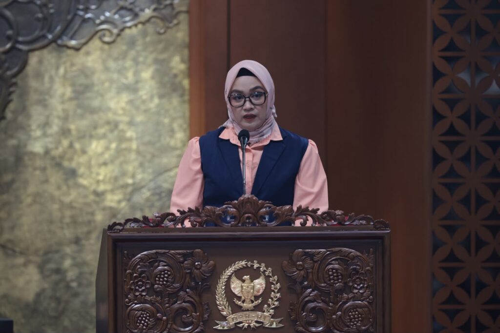 Wakil Ketua Komisi IX DPR RI, Putih Sari