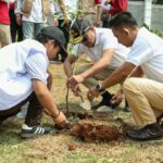 DPC Gerindra Jaksel Gelar Giat ASRI, Tanam Bibit Pohon dan Bersihkan Taman Kampung Kandang