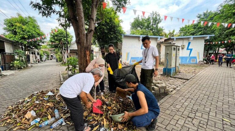 Wakil Ketua DPRD Kota Tangerang Selatan, Maria Teresa Suhardja