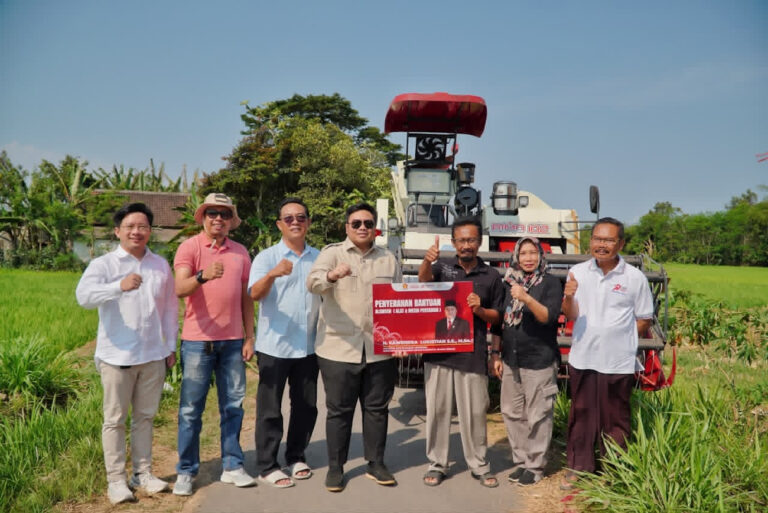 Anggota Komisi VI DPR RI, Kawendra Lukistian